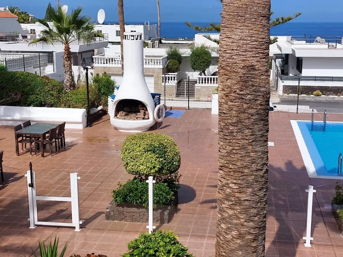 First Line Villa Floor Studio Apartment With Amazing Sea View Air Conditioned Just 50M From The Beach Costa Adeje
