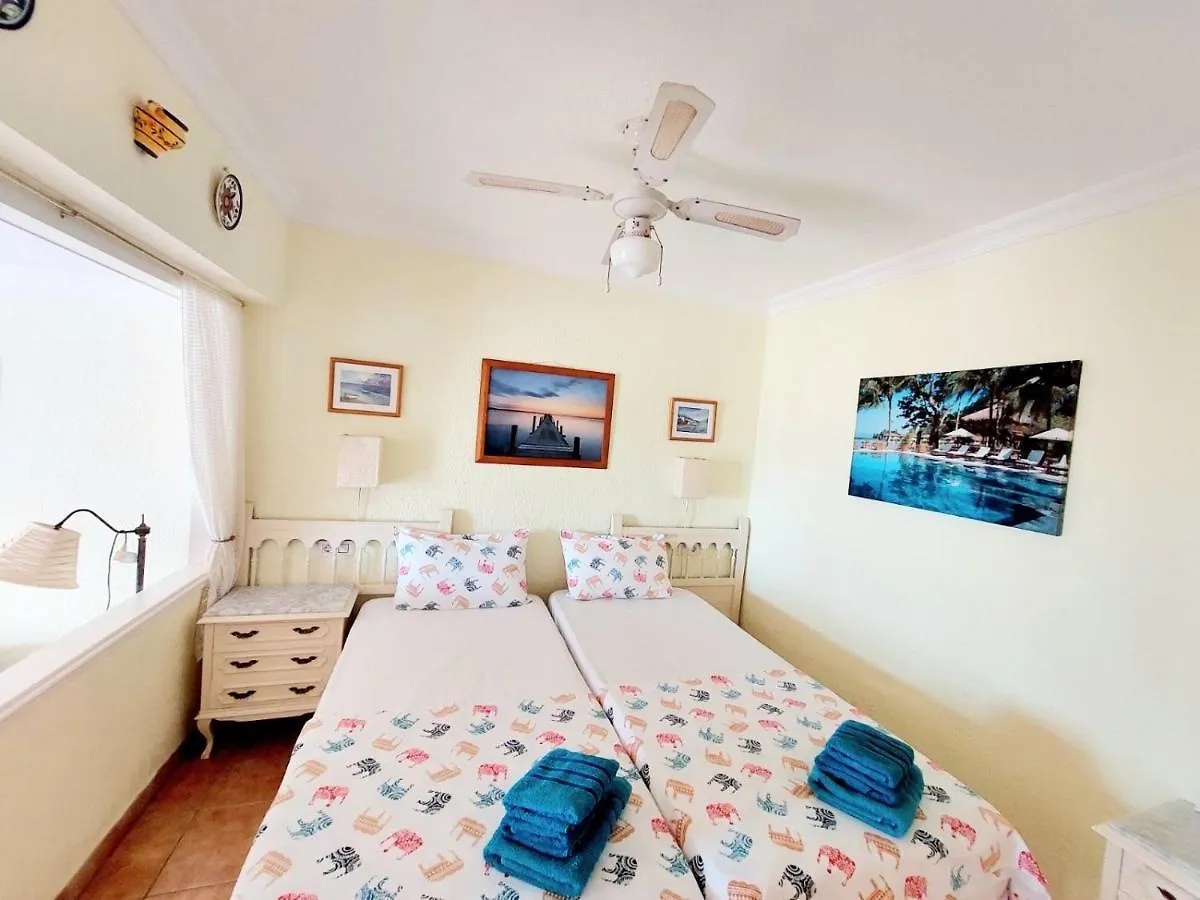 First Line Villa Floor Studio Apartment With Amazing Sea View Air Conditioned Just 50M From The Beach 아데제 0*,