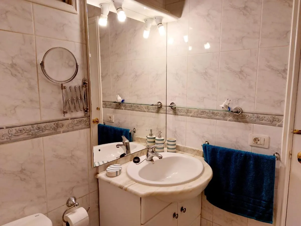 First Line Villa Floor Studio Apartment With Amazing Sea View Air Conditioned Just 50M From The Beach Costa Adeje